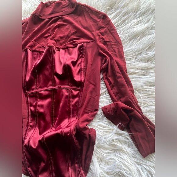 GUESS💫Maroon Bodysuit 💫sheer Longsleeves - Picture 7 of 7